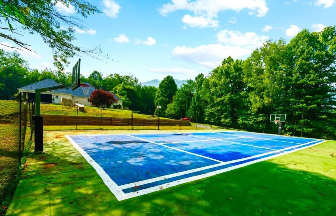 Gated Mansion - Basketball Court Movie Theater Views Villa Big Stone Gap Exterior photo